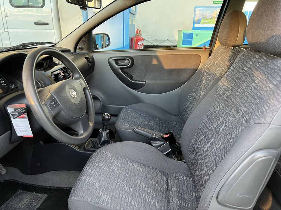 Opel Corsa 1.2  super economico