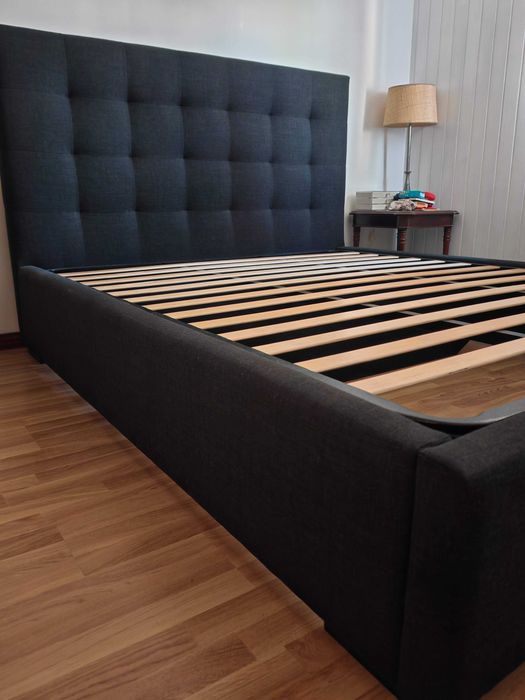 Cama JOM LYON com colchão ortopédico jom