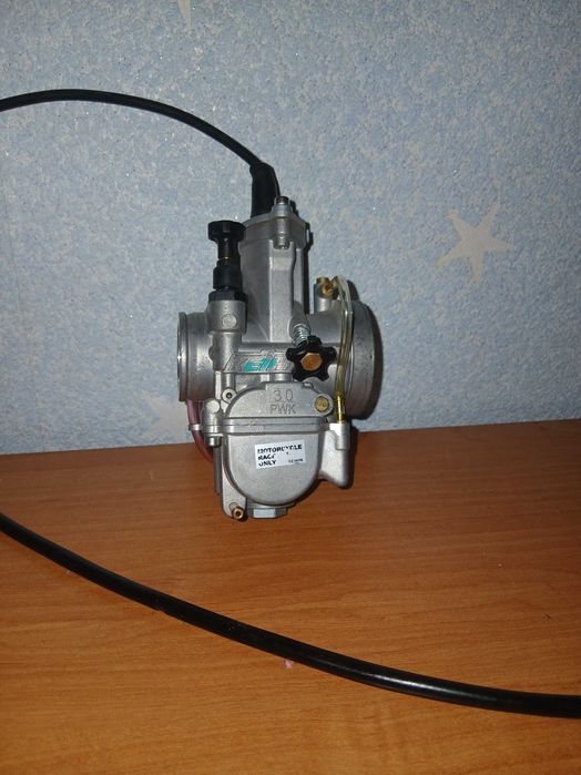 Продам PWK 30 + с тросом газа