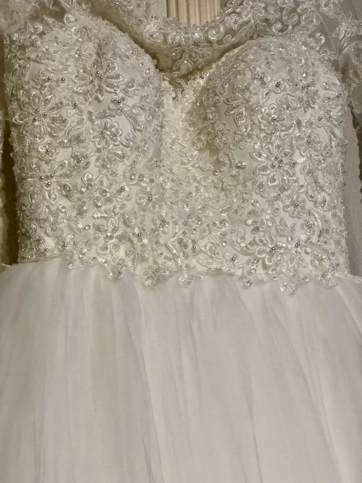 Сукня весільна, плаття