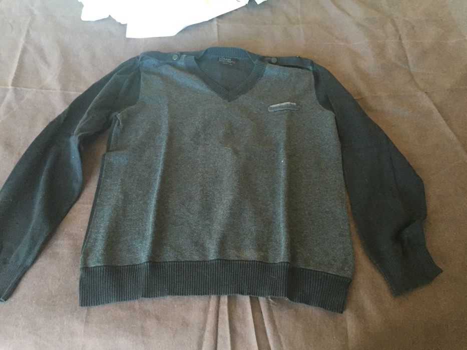 camisola preta tamanho m