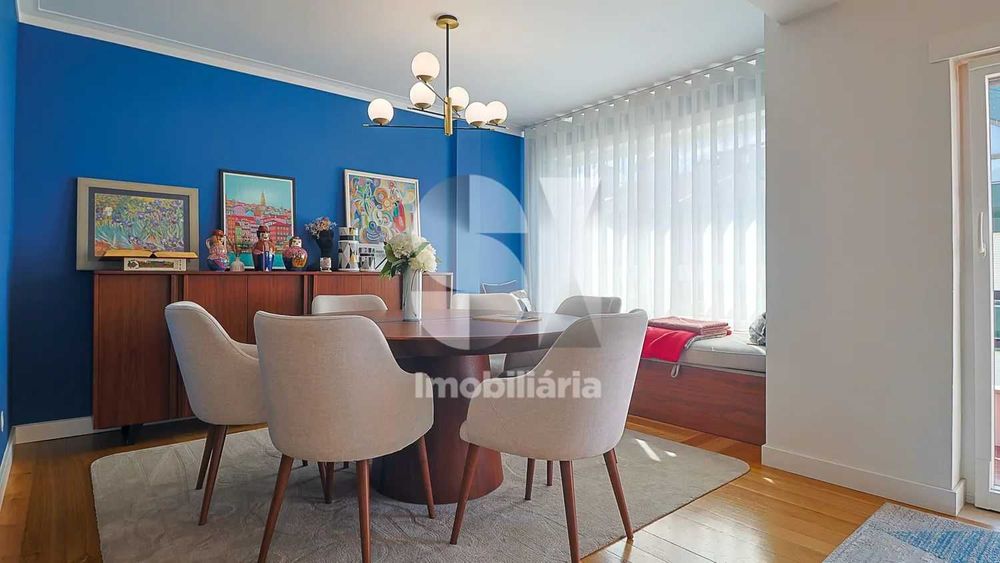 Apartamento T6 Celas duplex