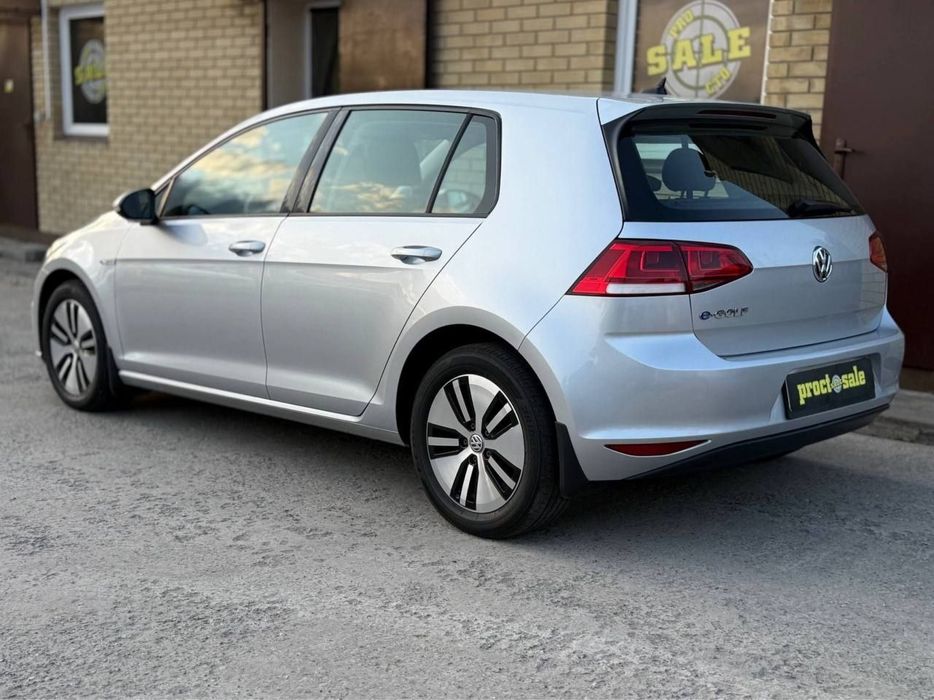 Продам vw E-Golf