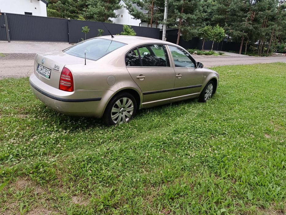 Skoda Superb 1.9 TDI 2006 г.в. На повному впевненому ходу!
