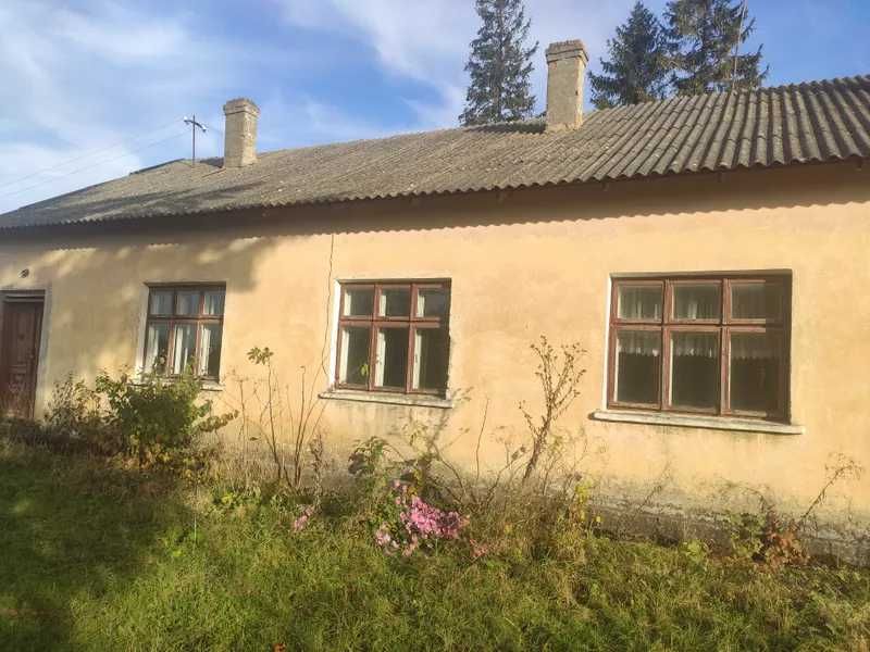 Комплекс нежитлових будівель та споруд 295 кв. м, вул. Чернівецька, 70