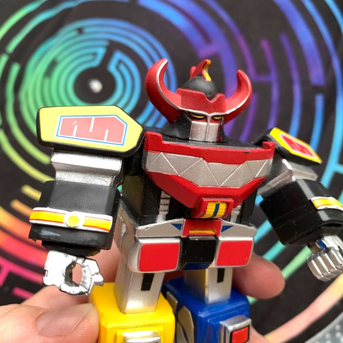 Hasbro 2019 Power Rangers Dino Megazord 4” і інші