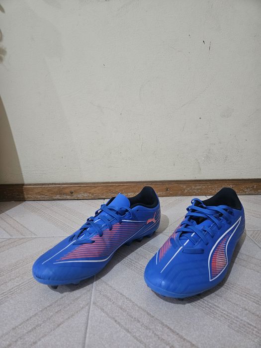Chuteiras Puma - Tamanho 44