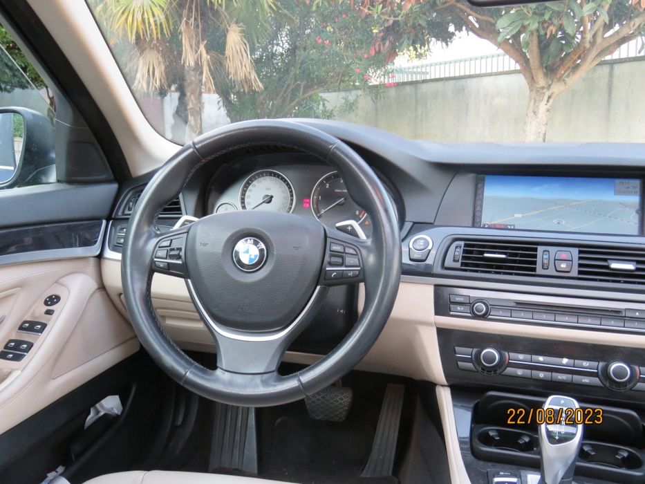 BMW 520 d  Tecto panorâmico