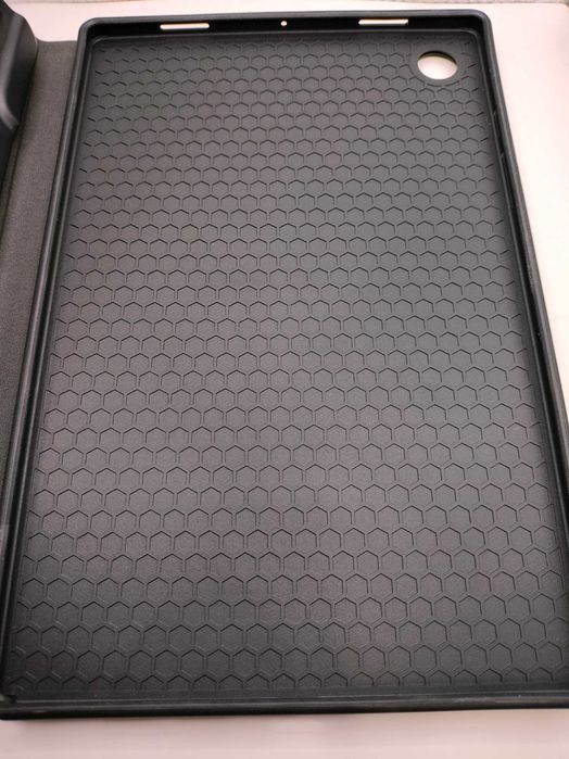 Klawiatura z Etui do Samsung Galaxy Tab A8 (3)