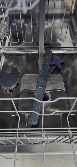 Посудомийна машина