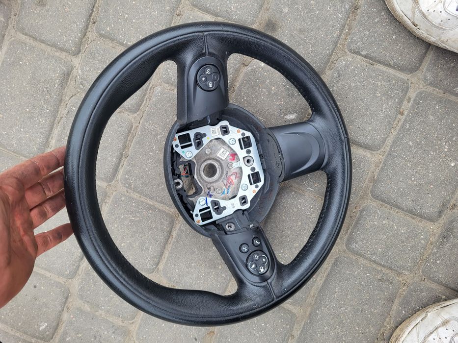 Kierownica z multi  mini cooper countryman 11r r60