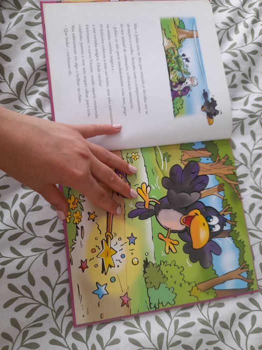 Livro "O Feiticeiro Horácio e a varinha mágica"