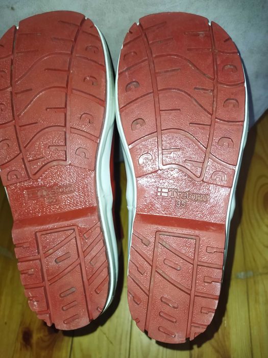 Гумові фірмові чоботи калоші для дитини Tretorn р.35