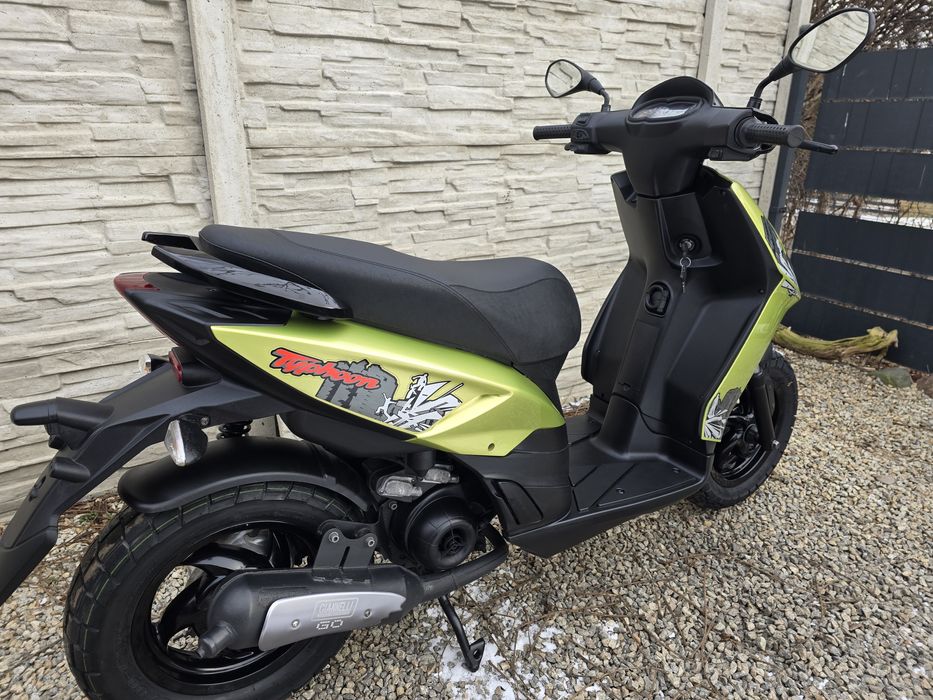 Piaggio typhoon 50 cm 2t