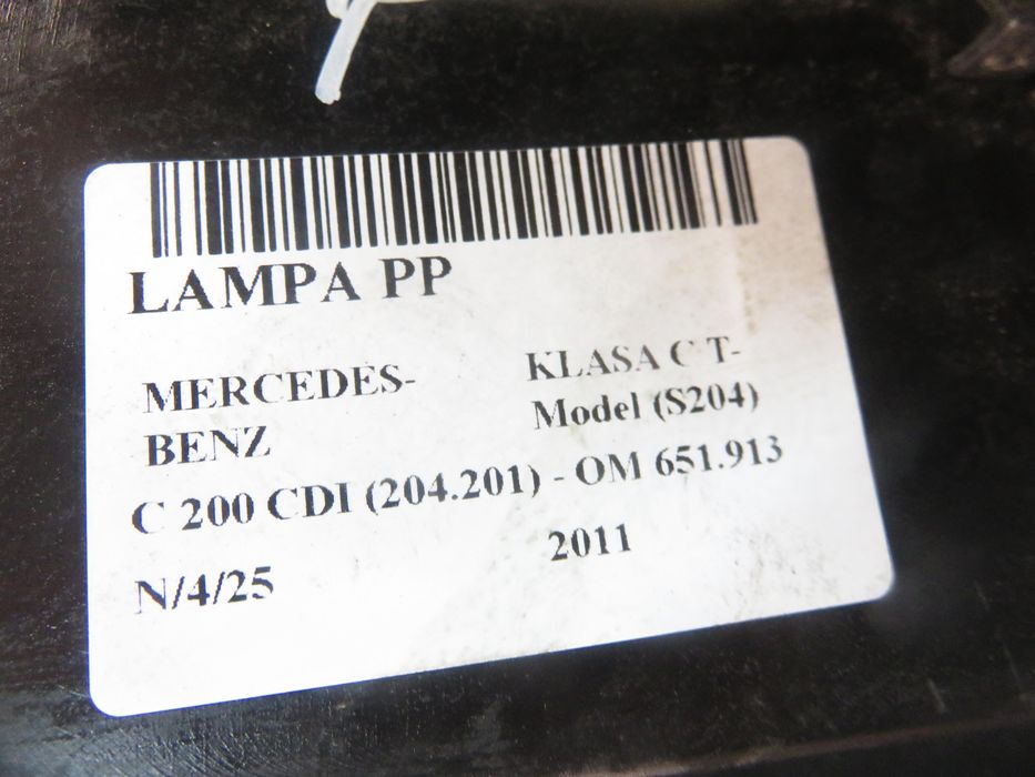 Lampa Prawa Przednia Mercedes-benz Klasa C T-model (s204)