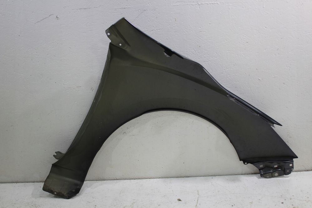 subaru impreza v błotnik lewy przód przedni
