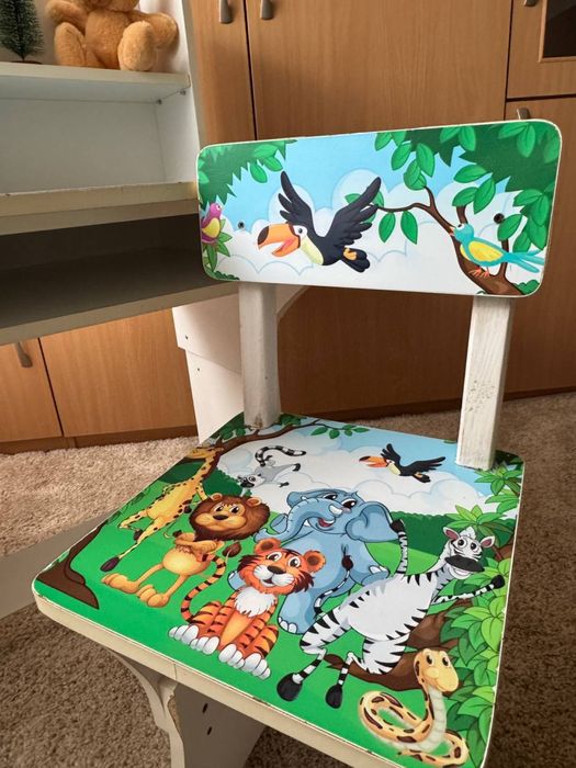 Парта , стіл дитячий