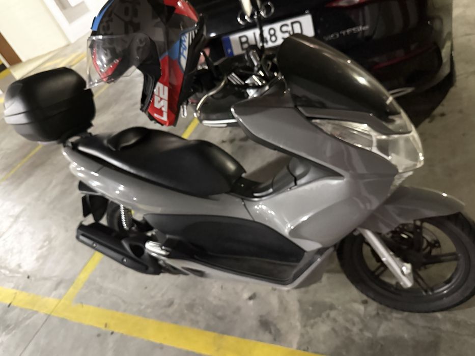 Honda pcx 2014 otimo estado