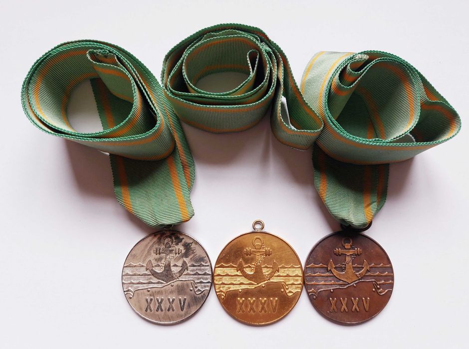 Zestaw 3 medali Spartakiada Marynarki Wojennej 1980 PRL
