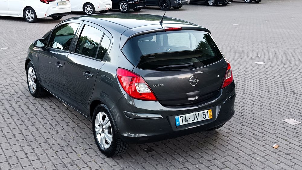 Opel corsa  128Milkms
