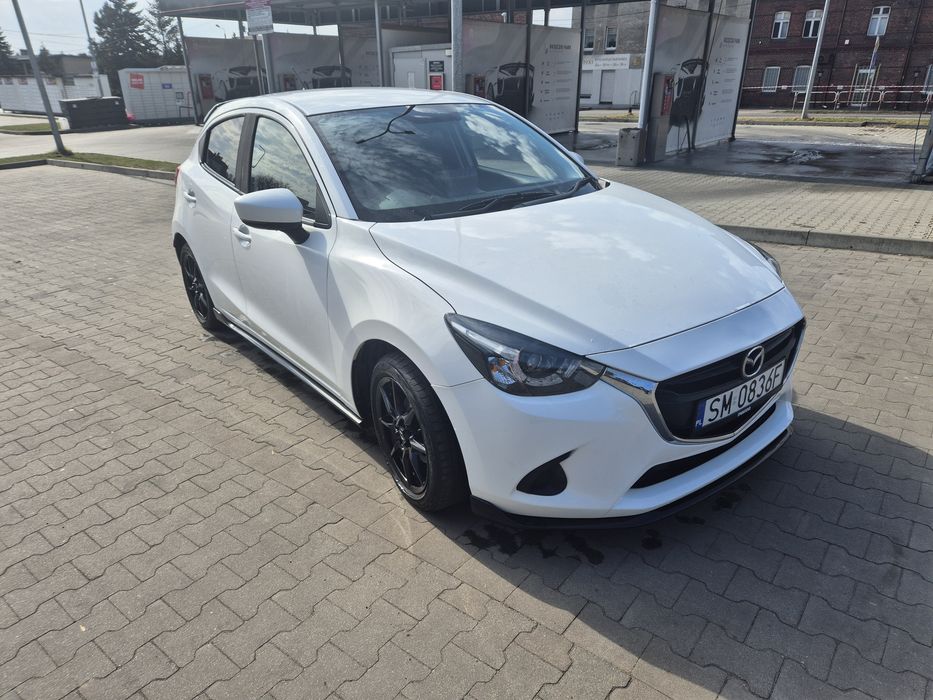 Mazda 2 1.5 2018r pakiet mazda sport anglik