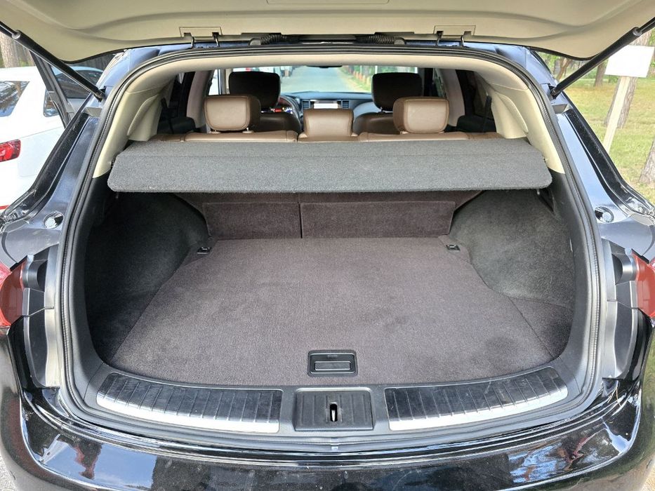 Infiniti S51. FX 35. QX70. FX37