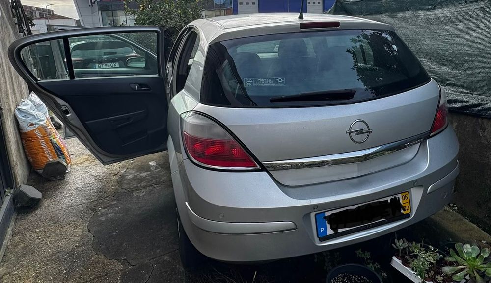 OPEL ASTRA H ASTRA 1.6 COSMO EASYTRONIC