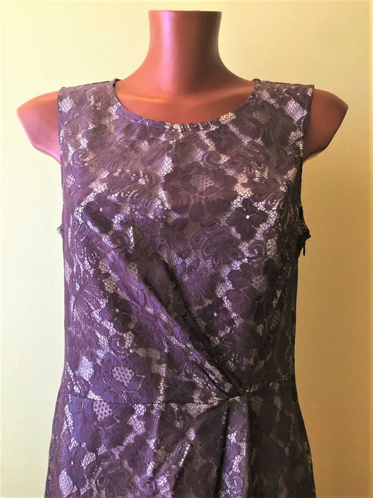 Vestido de Renda Castanho Phase Eight tam. 14
