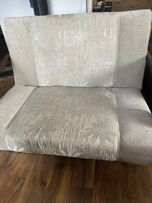 Kanapa lozko rozkładana dwuosobowa cena 1400 zl