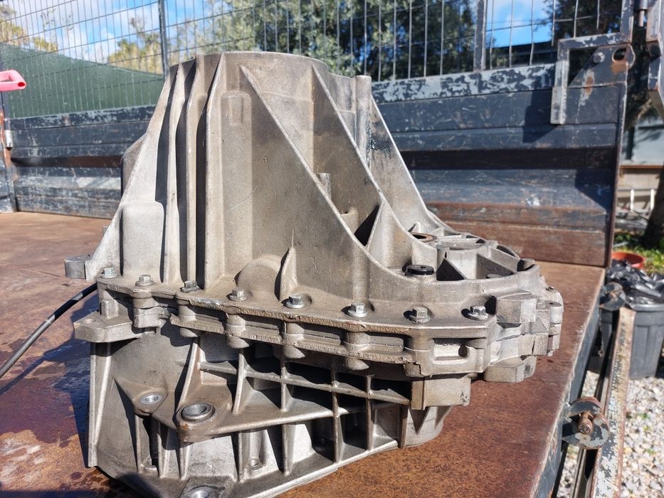 Caixa de velocidades ford trasit custom Referência fk2r-7002-cga