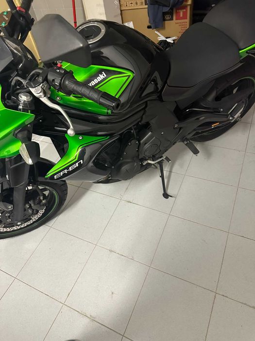 Kawasaki 650 6NER
