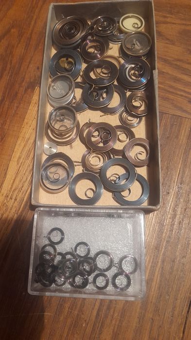 Sprężyny do naciągania mechanizmów