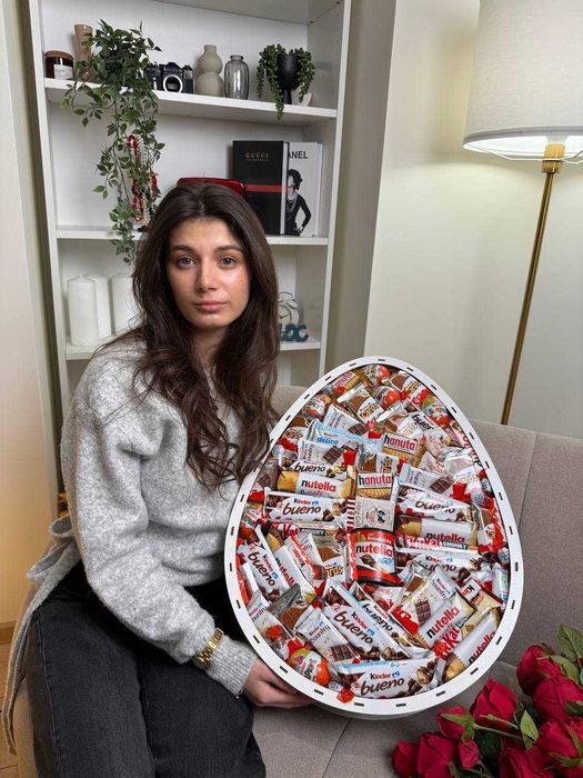 Подарунок Мега Кіндер, для неї, для дитини, на день Святого Валентина