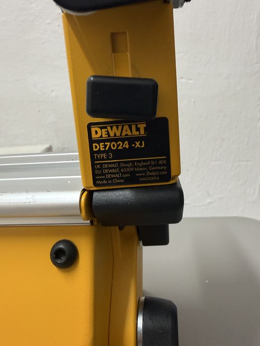 DeWalt DWS780 + DE7033XJ