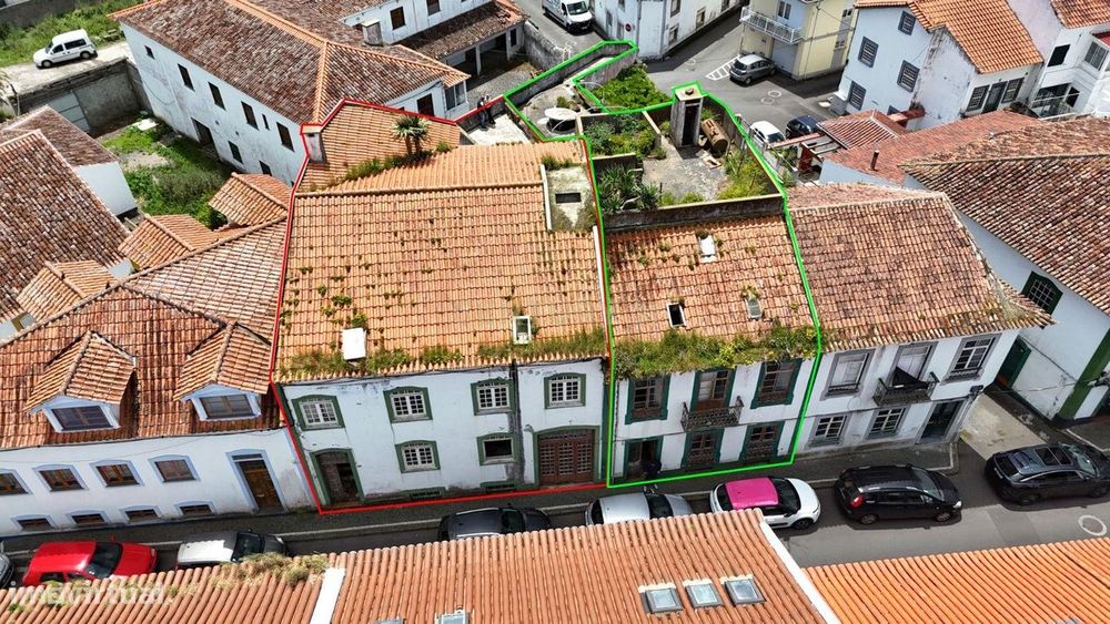 Imóvel para Recuperação com muito potencial em Angra (São Pedro), Ilha