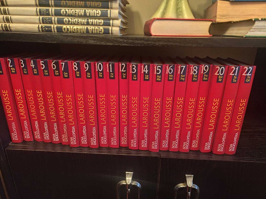 Coleções de livros portugueses