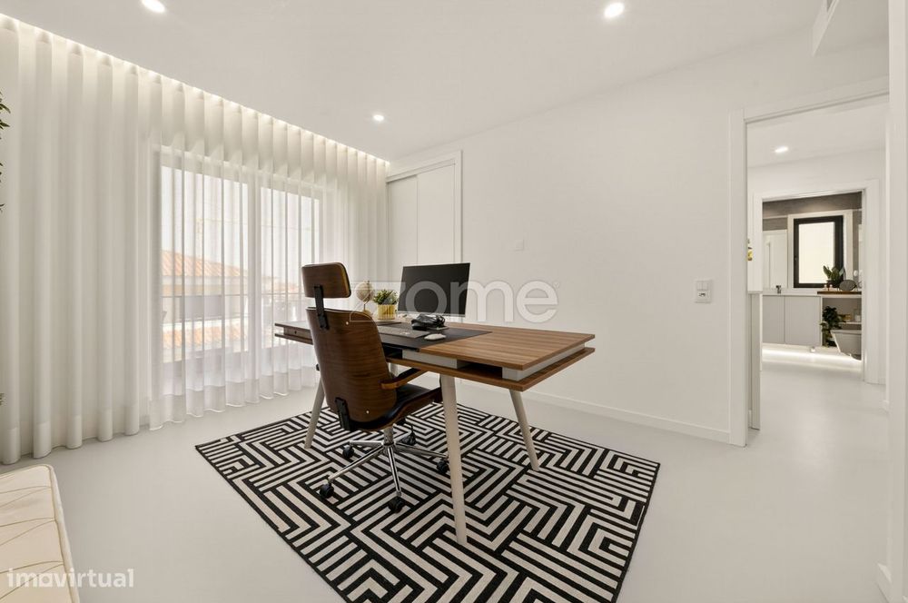 Apartamento T3 com 3 lugares de garagem no Bairro Novo da Abóboda