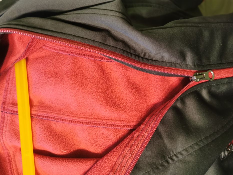 Kurtka Softshell