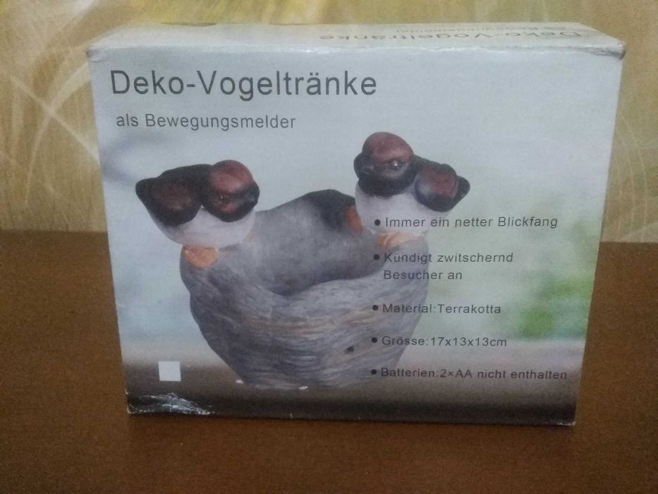 Poidełko grające dla ptaszków