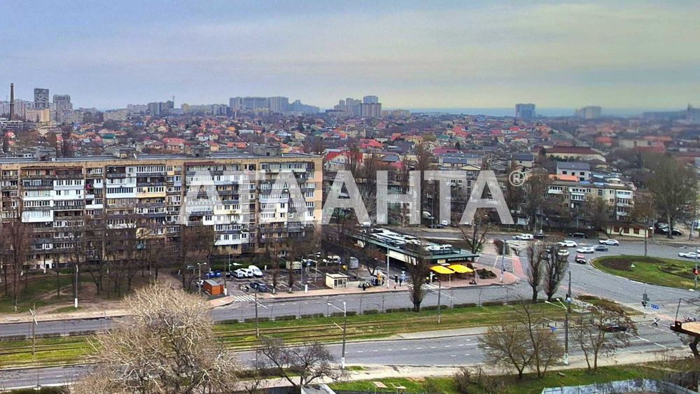 Квартира с видом на море