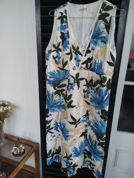 Vestido floral - Punto Roma - Tamanho 42