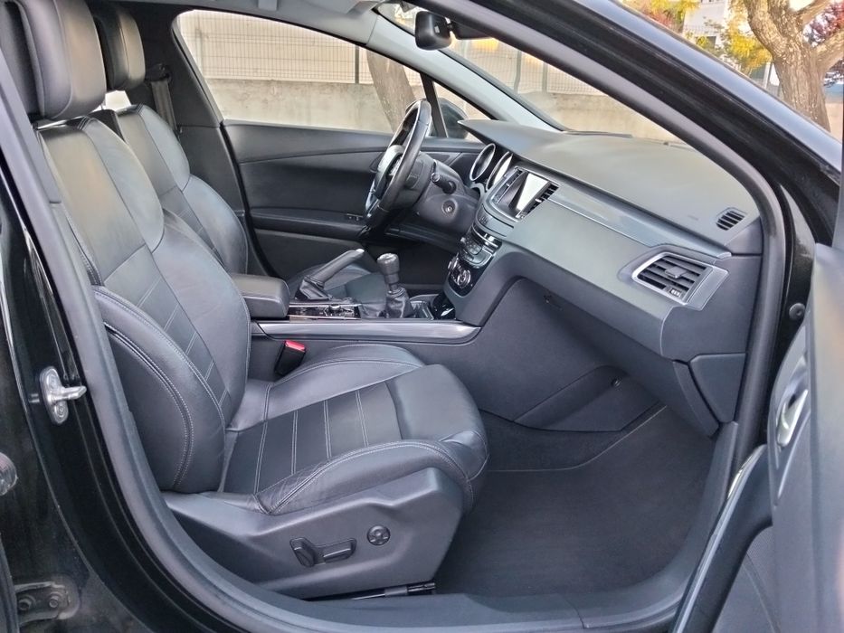 Peugeot 508 2.0HDI de 140cv em estado novo