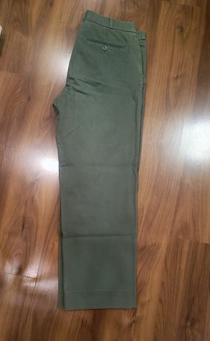 Várias calças homem 3€ cada (todas 10€)