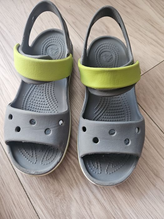 Crocs sandaly 2 pary C13