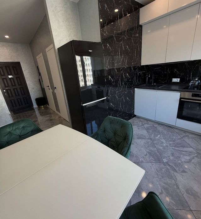 Подобово оренда квартири на різну кількість ночей