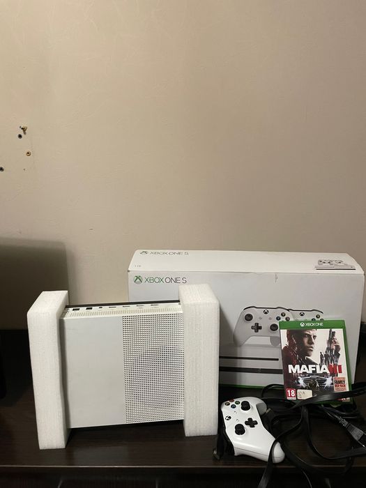 Xbox  Продам на Запчасти