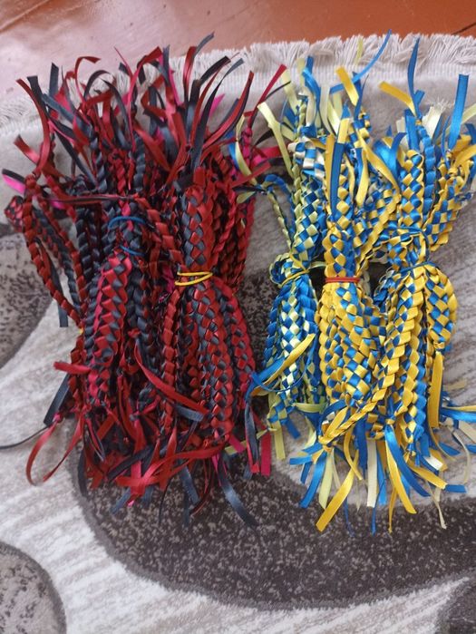 Патріотичні бутоньєрки