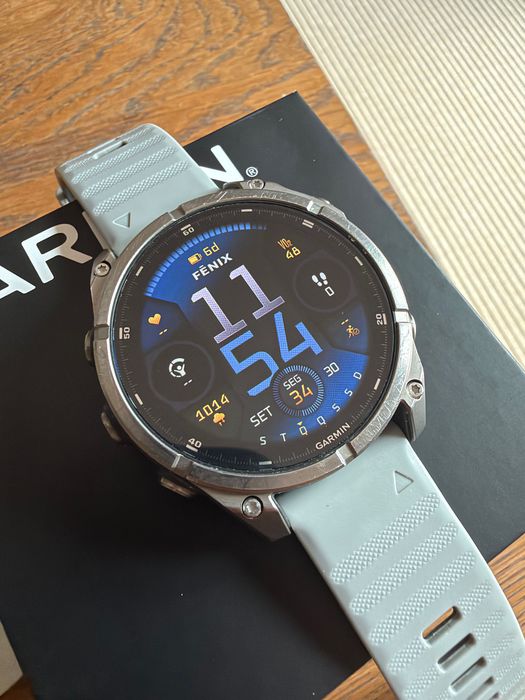 Garmin Fēnix 8 47mm AMOLED Sapphire Titanium + 4 Braceletes + Garantia 10/2028
