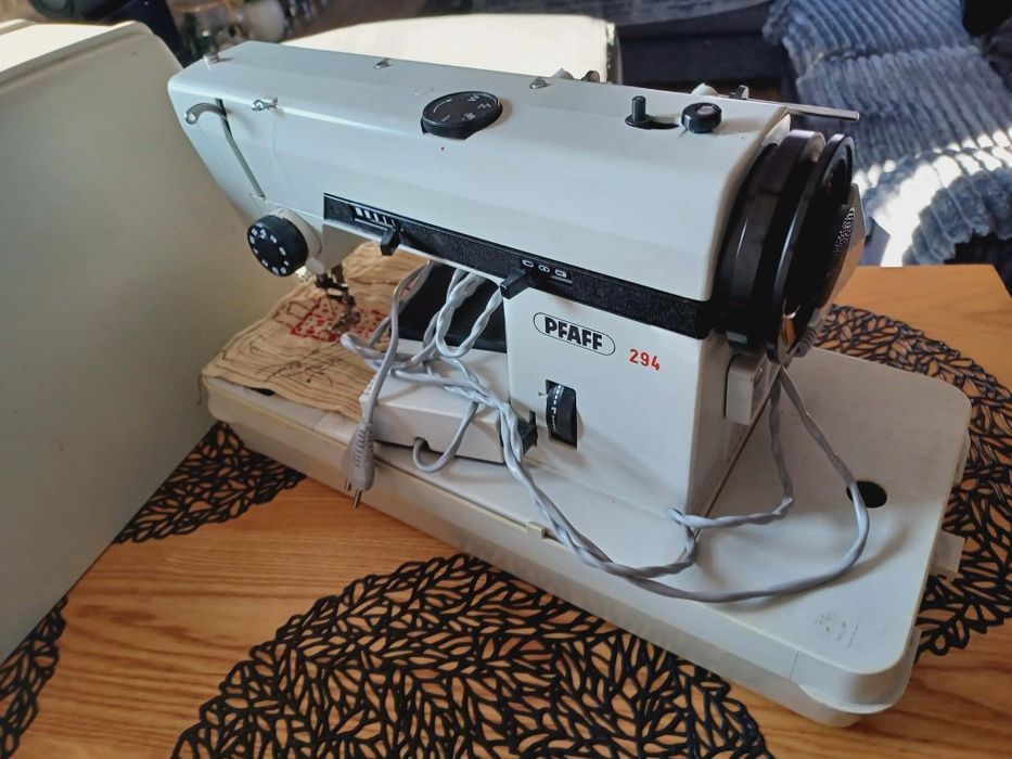 Maszyna do Szycia Pfaff 294 Super stan