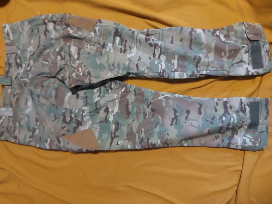 Тактическая обувь та одяг